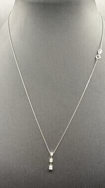 SOLID 14K WHITE GOLD GRADUATED 3 DIAMOND PENDANT NECKLACE 18”